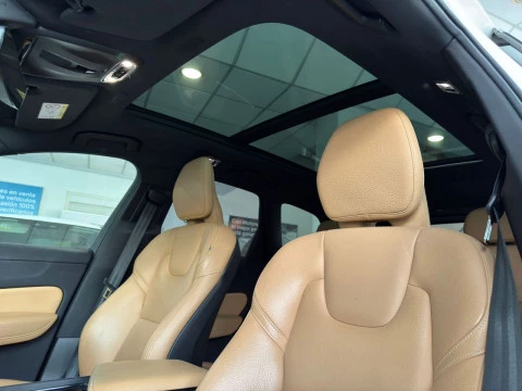 Volvo XC60 Business Plus T8 Twin AWD