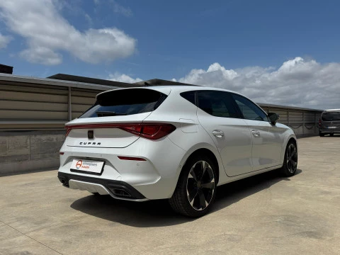 Cupra León 1.5 ETSI 150CV DSG 5P