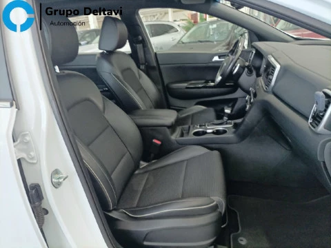 Kia Sportage 1.6 MHEV GT Line Essential 136CV DCT 4X2