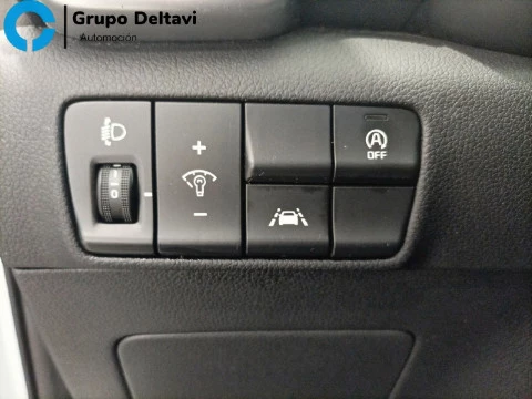 Kia Sportage 1.6 MHEV GT Line Essential 136CV DCT 4X2