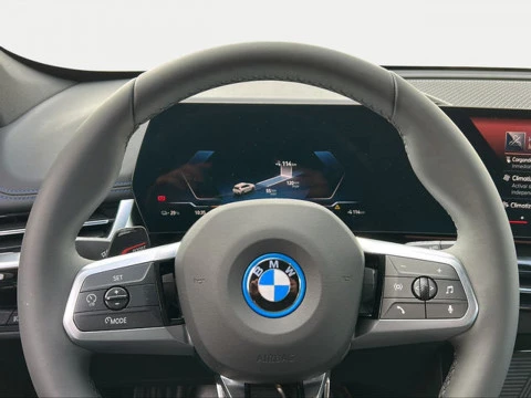 BMW iX1 xDrive30