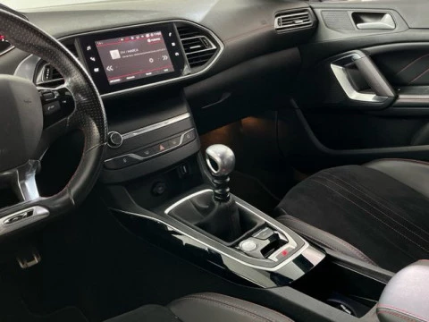 Peugeot 308 GT 151KW (205CV)