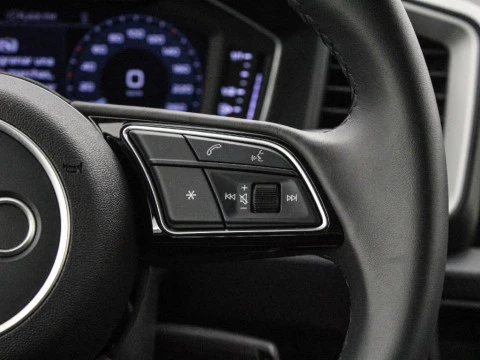 Audi A1 30 TFSI S TRONIC ADRENALIN SPORTBACK 116CV 5P