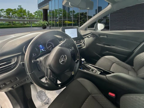Toyota C-HR 1.8 125H Advance