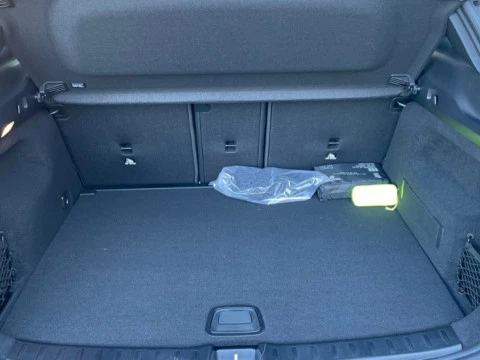 Mercedes-Benz GLA  200 d