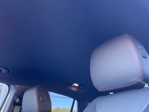 Mercedes-Benz GLA  200 d