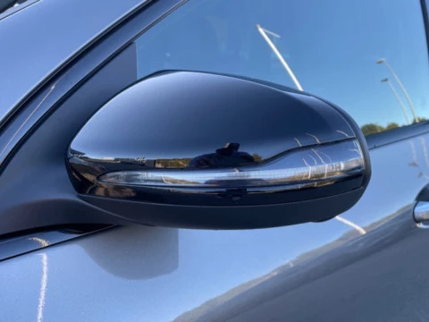 Mercedes-Benz GLA  200 d