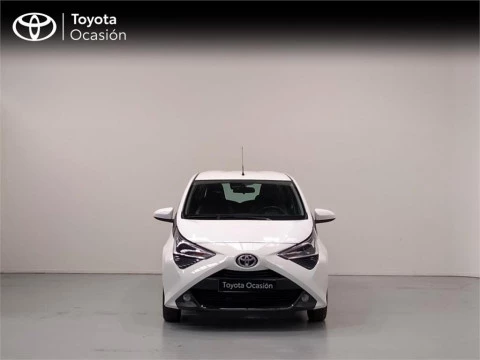 Toyota Aygo 5 Puertas x-play 70 Manual 5v