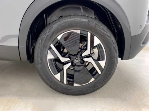 Peugeot 2008 Allure Pack Puretech 130 S&S EAT8