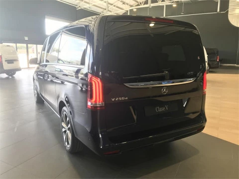 Mercedes-Benz Clase V 220 d Avantgarde Largo