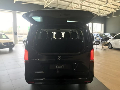 Mercedes-Benz Clase V 220 d Avantgarde Largo