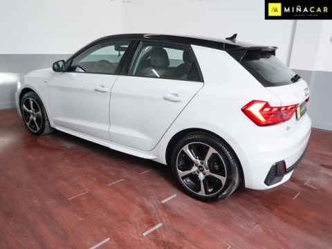 Audi A1 Sportback Adrenalin edition 30 TFSI 81 kW (110 CV)