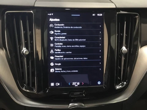 Volvo XC60 B4 Core (Diésel)