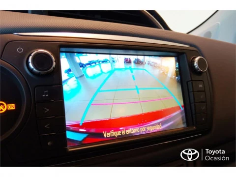 Toyota Yaris Active