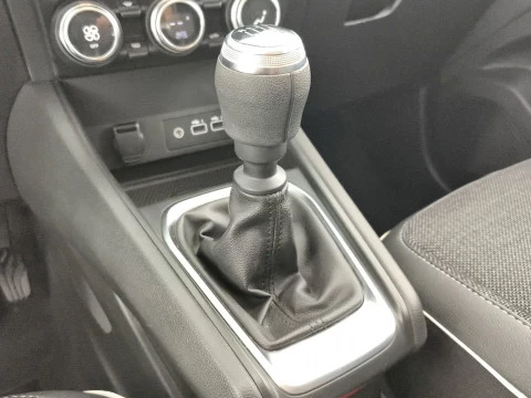 Renault Captur   TCe Techno 67kW