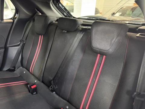 Opel Corsa 1.2T 74 kW (100 CV) GS Line