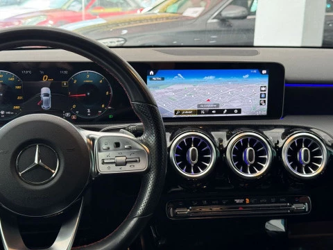 Mercedes-Benz Clase A A 180 d 7G-DCT