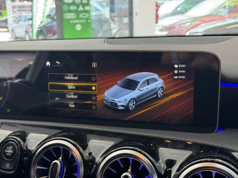 Mercedes-Benz Clase A A 180 d 7G-DCT