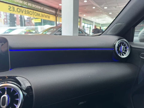 Mercedes-Benz Clase A A 180 d 7G-DCT