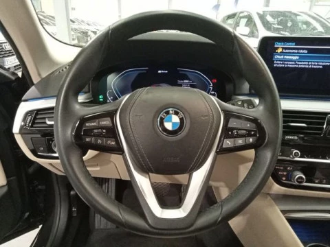 BMW Serie 5 530e Touring
