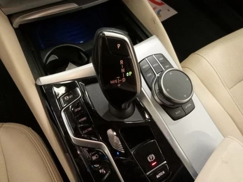 BMW Serie 5 530e Touring