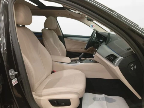 BMW Serie 5 530e Touring
