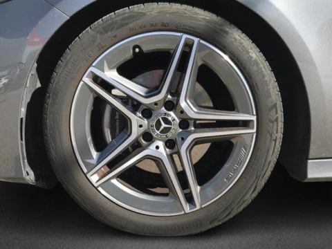 Mercedes-Benz Clase A  180 Compacto