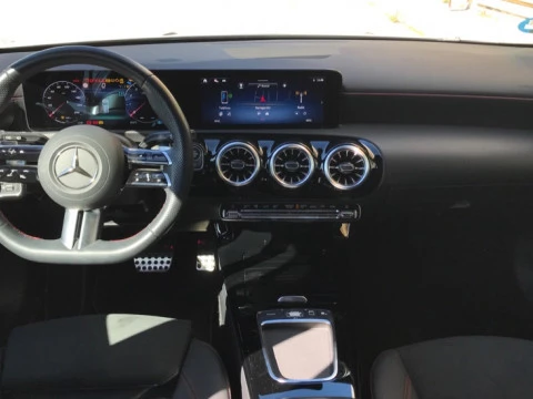 Mercedes-Benz Clase A  180 Compacto