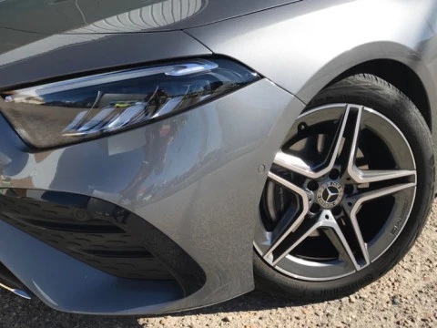 Mercedes-Benz Clase A  180 Compacto