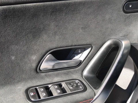 Mercedes-Benz Clase A  180 Compacto