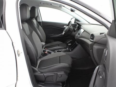 Opel Grandland X 1.6 TURBO AUTO 181 5P