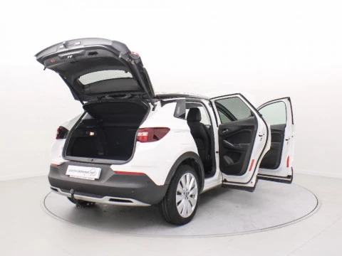 Opel Grandland X 1.6 TURBO AUTO 181 5P