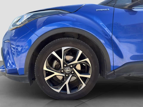 Toyota C-HR 2.0 180H Advance Luxury