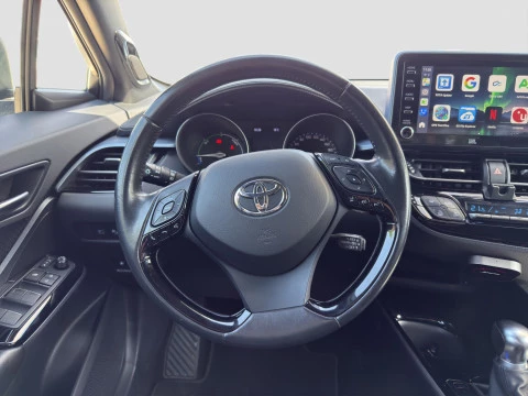 Toyota C-HR 2.0 180H Advance Luxury