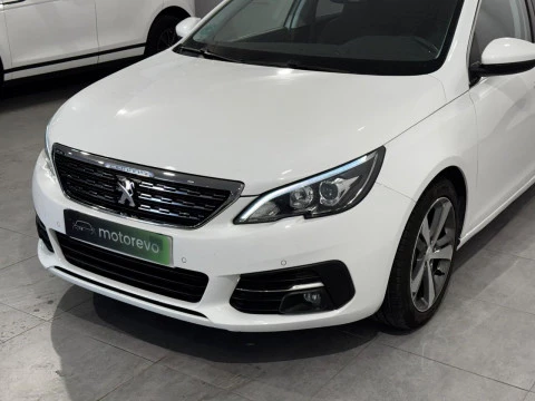 Peugeot 308 SW 1.2 PURETECH S&S ALLURE 130