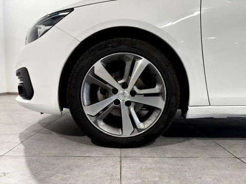 Peugeot 308 SW 1.2 PURETECH S&S ALLURE 130