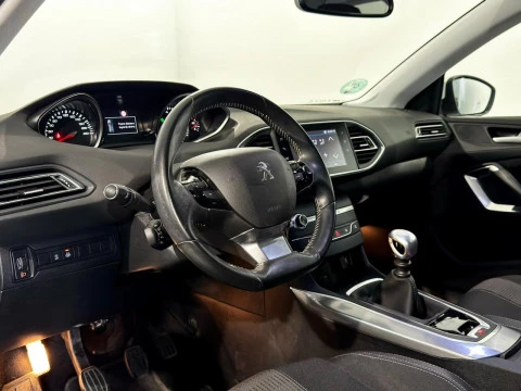 Peugeot 308 SW 1.2 PURETECH S&S ALLURE 130