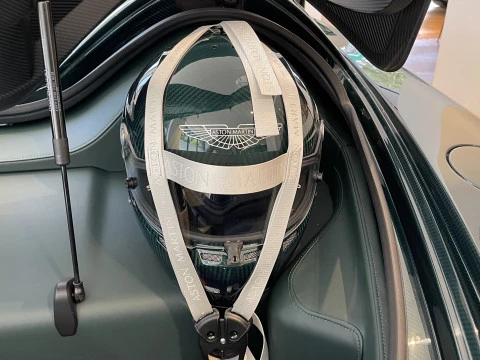 Aston Martin Vantage V12 Speedster 