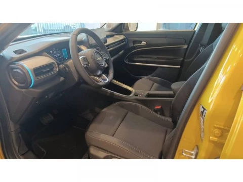 Jeep Avenger BEV 115kW (156CV) Summit