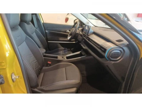 Jeep Avenger BEV 115kW (156CV) Summit