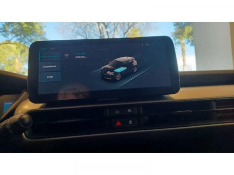 Jeep Avenger BEV 115kW (156CV) Summit