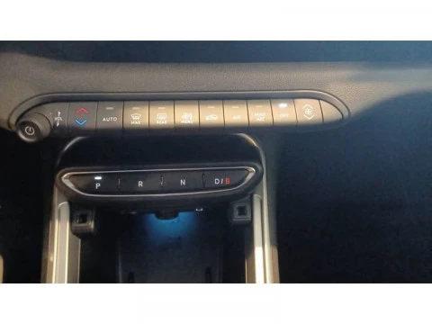 Jeep Avenger BEV 115kW (156CV) Summit