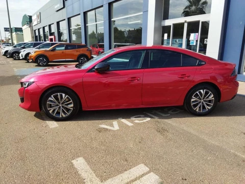 Peugeot 508 1.6 HYBRID 225 ALLURE E-AUTO 5P