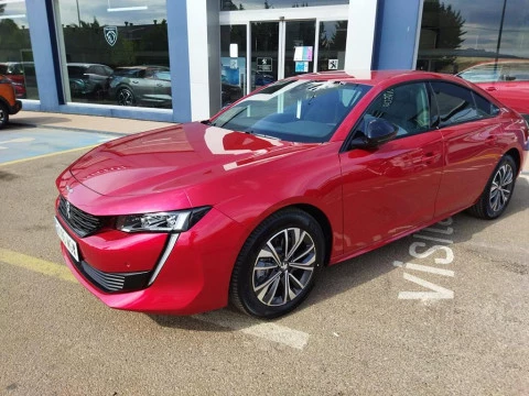 Peugeot 508 1.6 HYBRID 225 ALLURE E-AUTO 5P