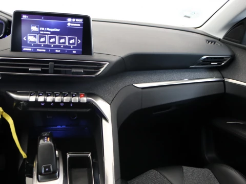Peugeot 3008 1.2 PURETECH 96KW GT LINE S&S AUTO 5P