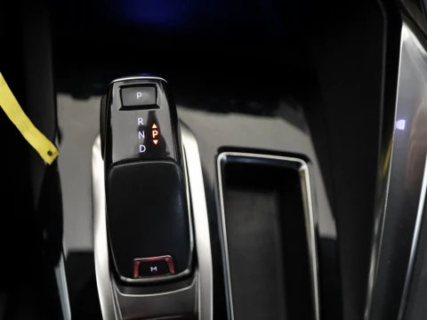 Peugeot 3008 1.2 PURETECH 96KW GT LINE S&S AUTO 5P