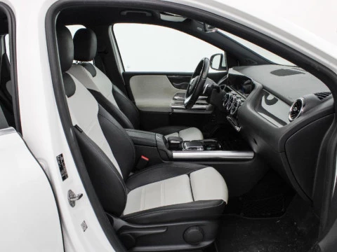 Mercedes-Benz Clase B 1.3 B 180 136 5P