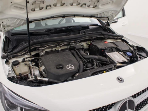 Mercedes-Benz Clase B 1.3 B 180 136 5P