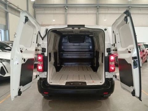 Peugeot Expert Furgón Pro 1.5 BlueHDi 120 S&S Standard 4 Puertas