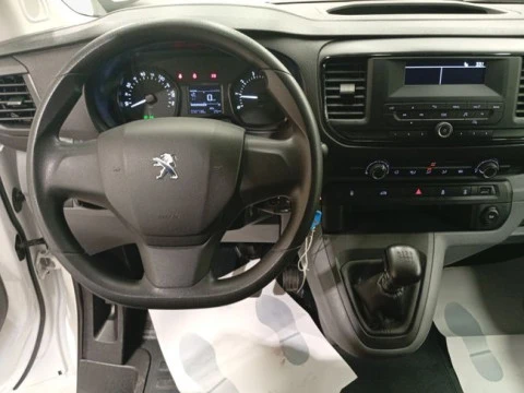 Peugeot Expert Furgón Pro 1.5 BlueHDi 120 S&S Standard 4 Puertas